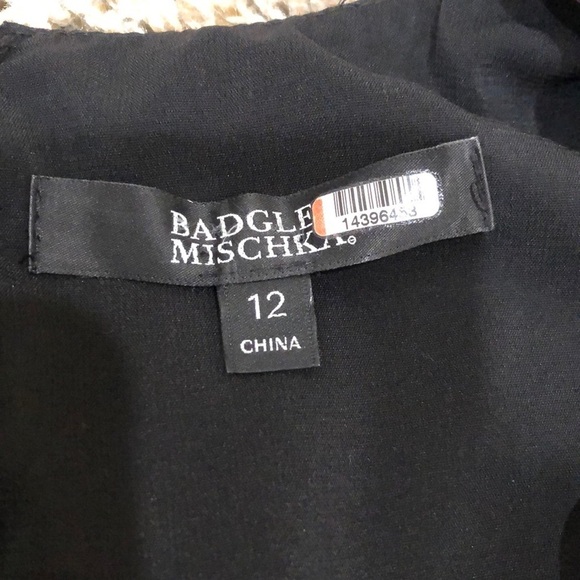 Badgley Mischka Pleated Floral Gown Size 12 Gray Black Burgundy - Picture 9 of 12